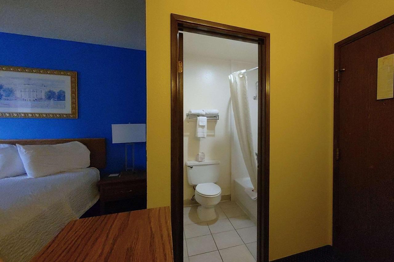 Days Inn By Wyndham Pocatello University Area Esterno foto