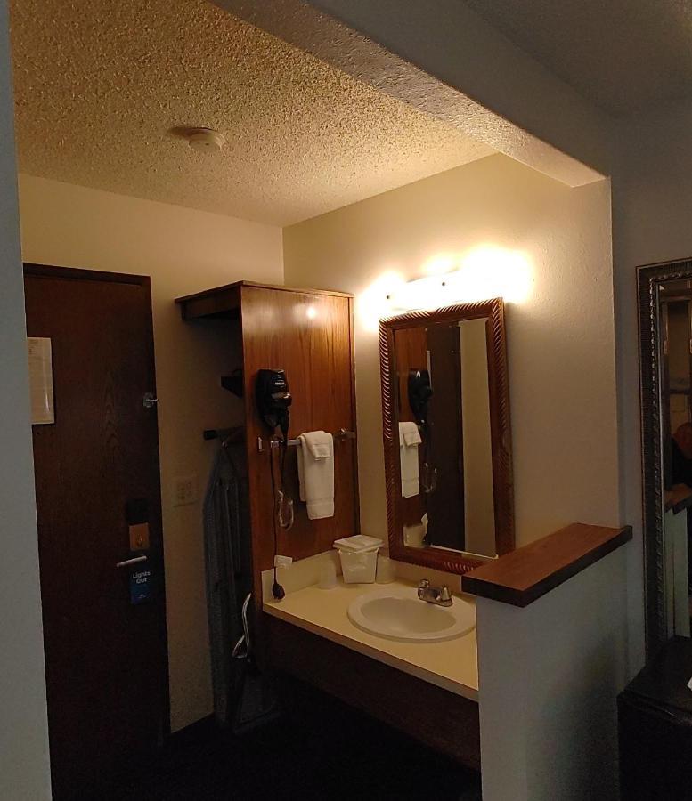 Days Inn By Wyndham Pocatello University Area Esterno foto