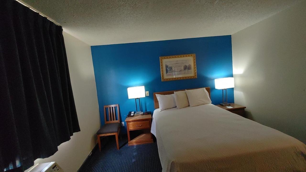 Days Inn By Wyndham Pocatello University Area Esterno foto